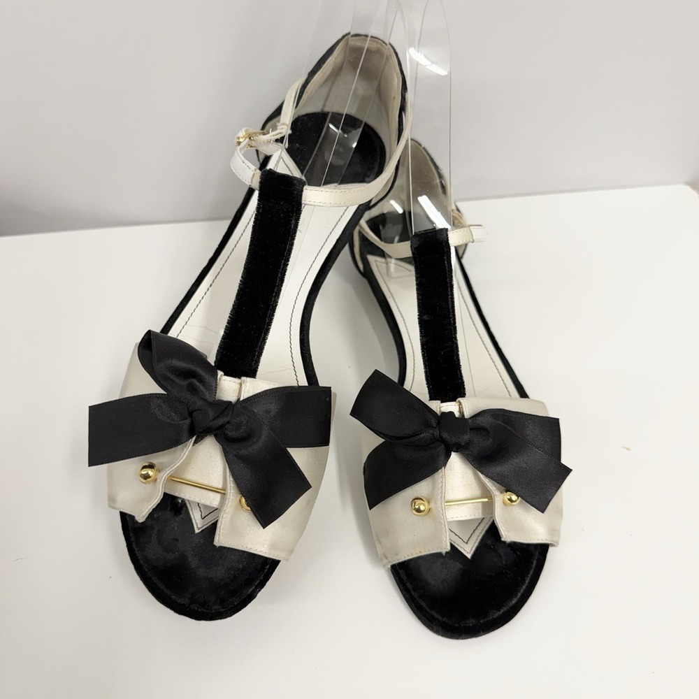 Chanel Flats Shoes Black & White Silk Bows Velvet CC Logos Size 40 NEEDS TLC